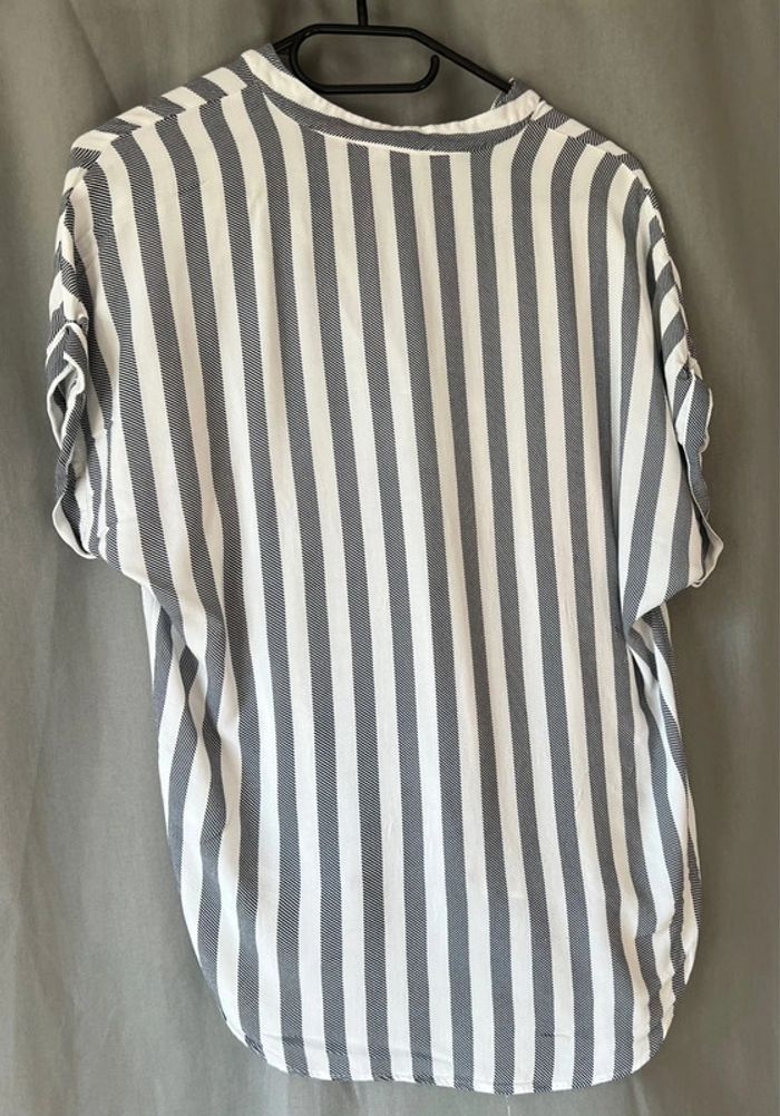 Blouse femme primark taille 40 juste lavé jamais porté - photo numéro 2