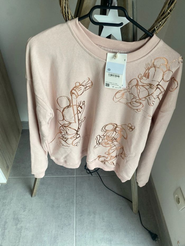 Pull sweat C&A taille S Minnie - photo numéro 2