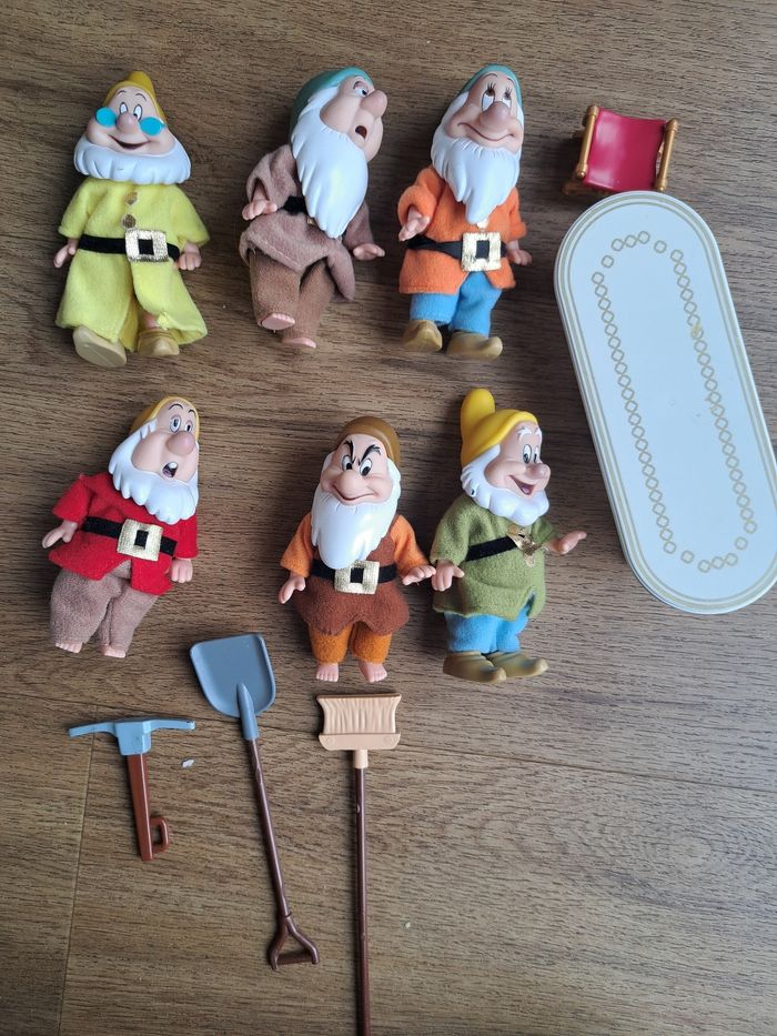 Figurine Nain Blanche Neige