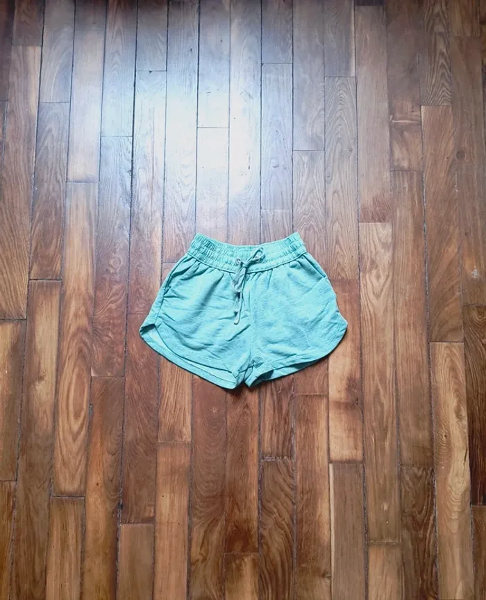 Short H&M taille XS