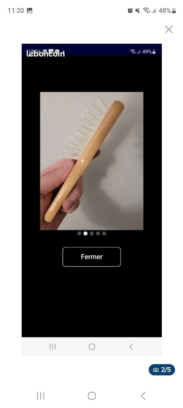Mini-brosse à cheveux en bois Yves Rocher - photo numéro 2