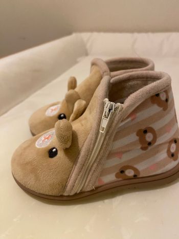 Chausson bébé taille 23