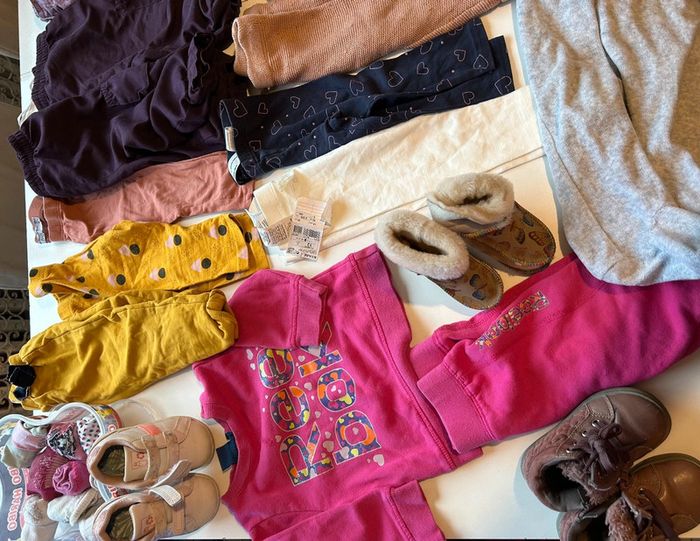 Lot 51 pièces fille