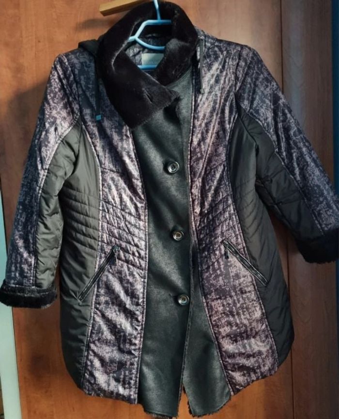 Manteau femme avec capuche taille 50