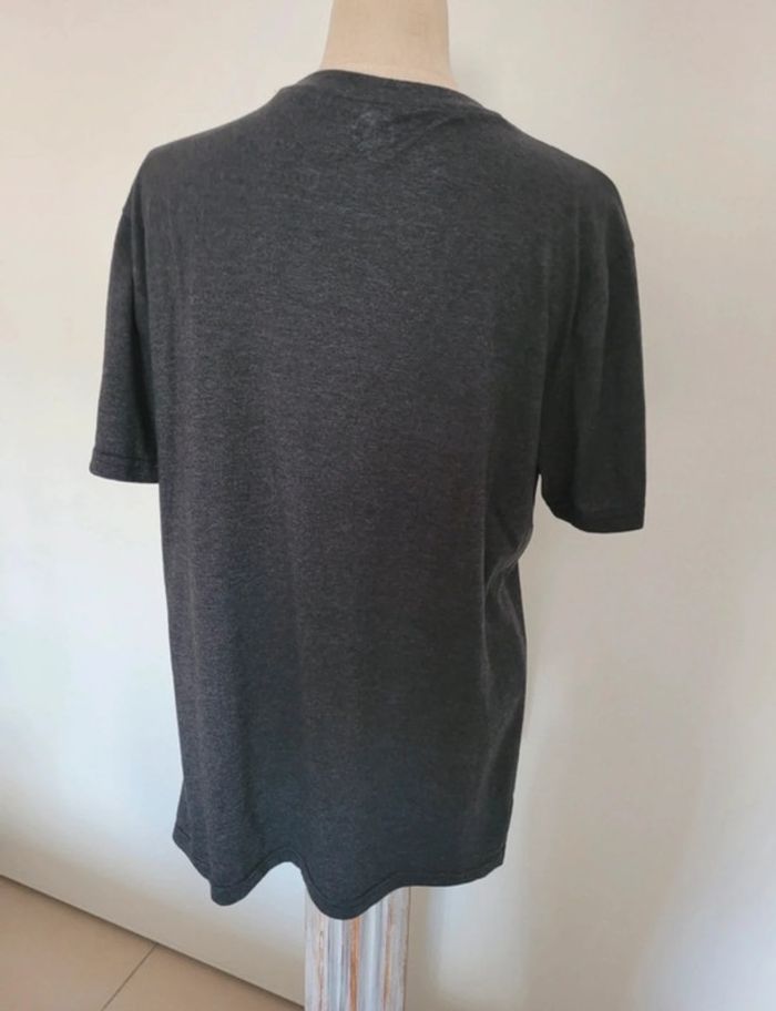 T shirt volcom taille m - photo numéro 2