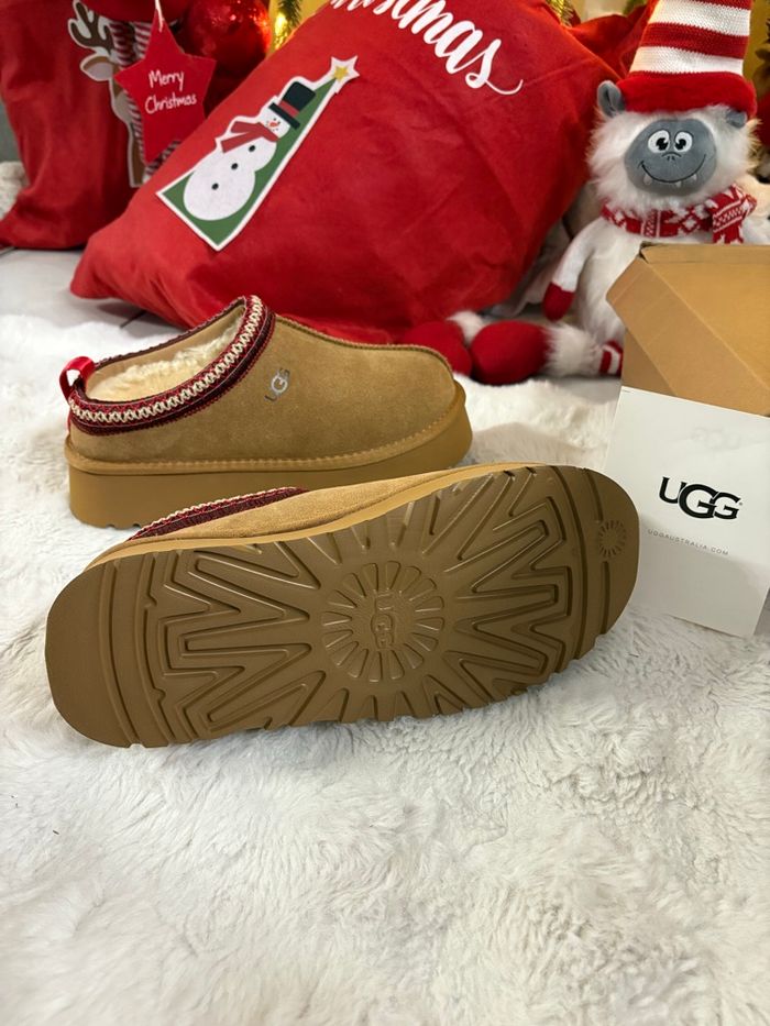 Ugg Tazz marron clair neuves - photo numéro 2