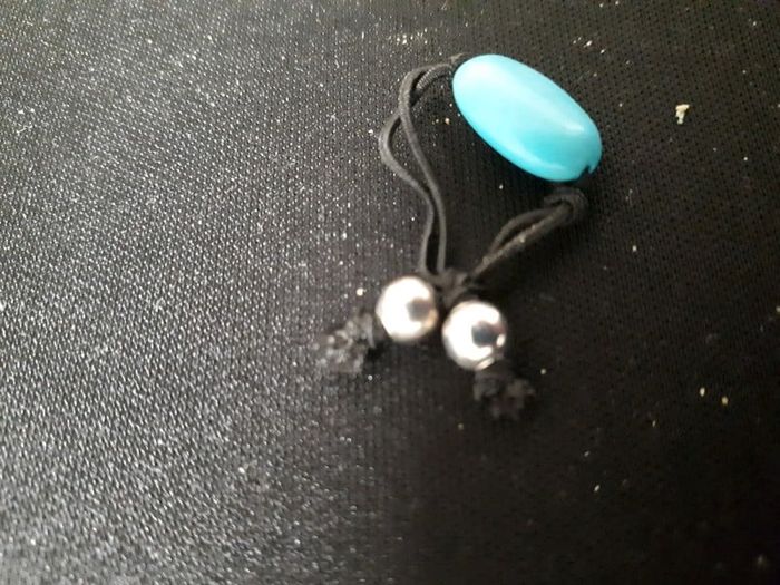 Bague élastique bleu et noir - photo numéro 2