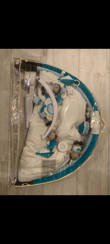 Tapis d'éveil Oscar et Lazar et mobile musicale