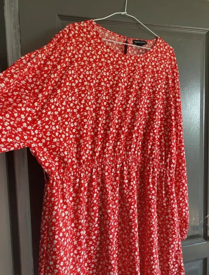 Robe rouge à motifs ceinture élastique taille 50 - photo numéro 2