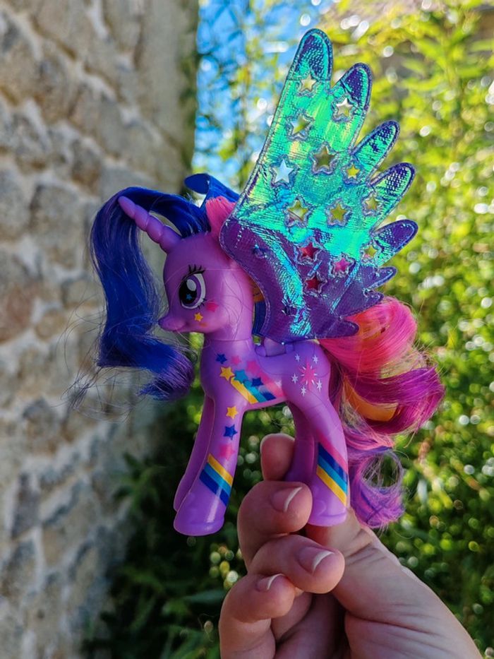 Mon petit poney - twilight sparkle - g4 - friendship is magic