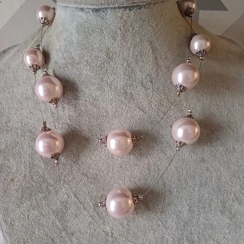 Collier de perles fantaisie