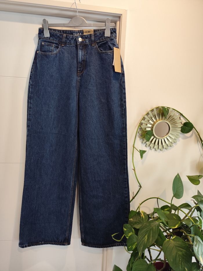 Jeans Wide leg neuf - photo numéro 2