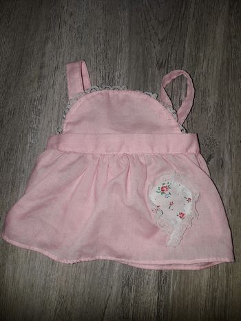 tablier rose pour poupée corolle nenuco ou autre