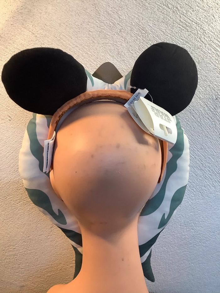 Oreille Asokha star wars Disney neuve - photo numéro 2
