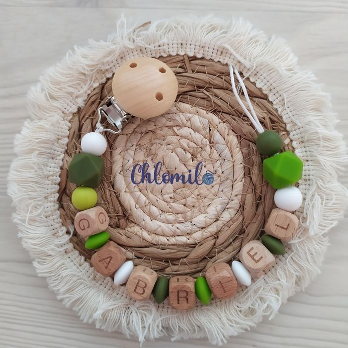 Attache tétine personnalisée