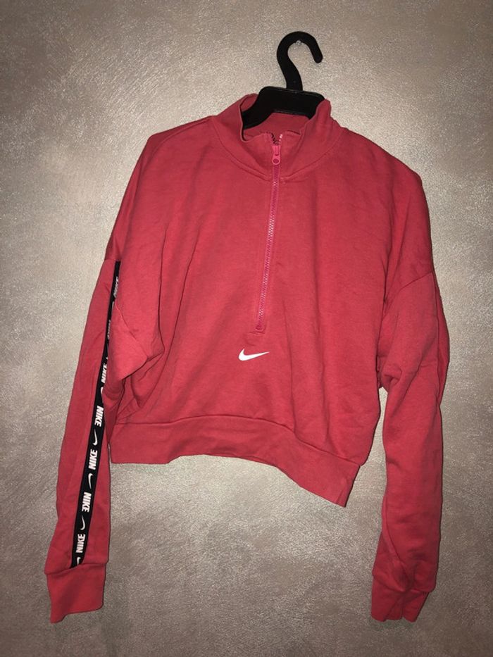 Pull Nike