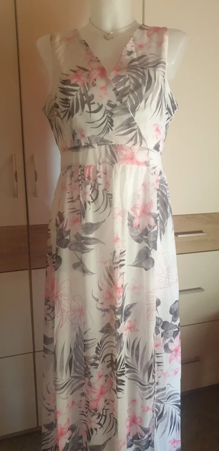 🌸 Robe longue 🌸 - photo numéro 2