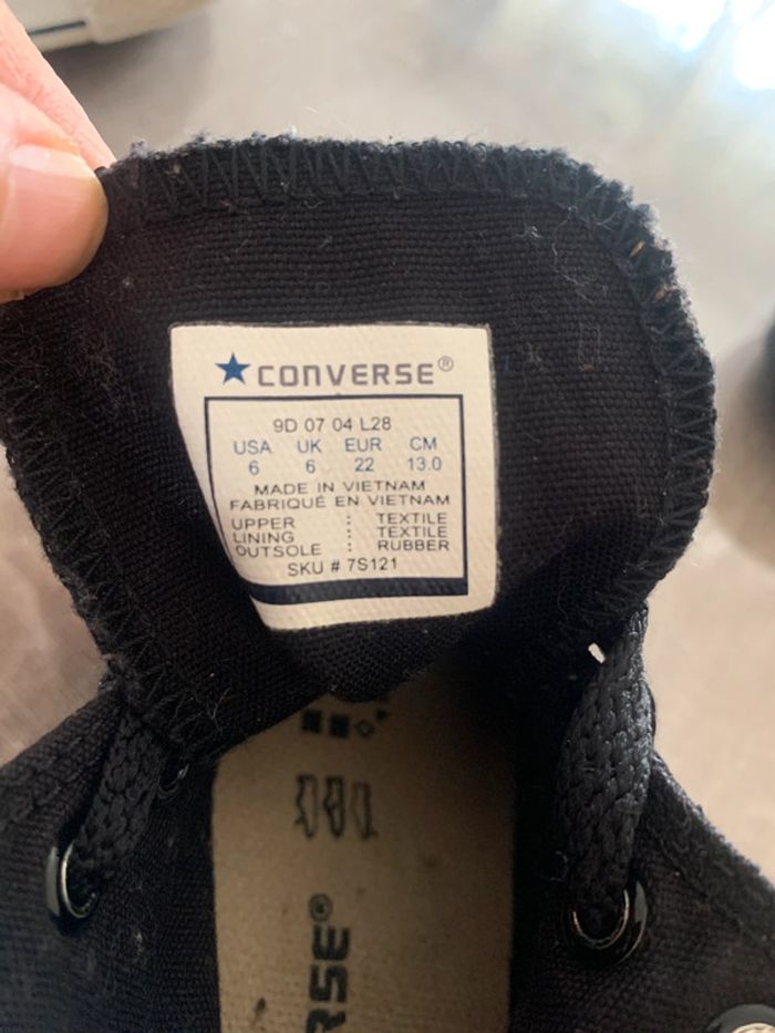 Baskets Converse Noir All Star en pointure 22 - photo numéro 8