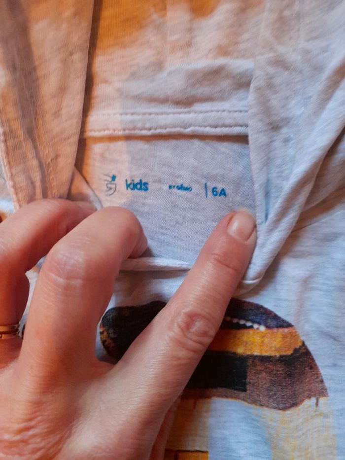 Débardeur capuche 6 ans - photo numéro 3