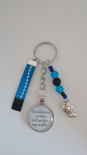 Cadeau pensées positives, porte clé message " fais de ta vie un rêve "