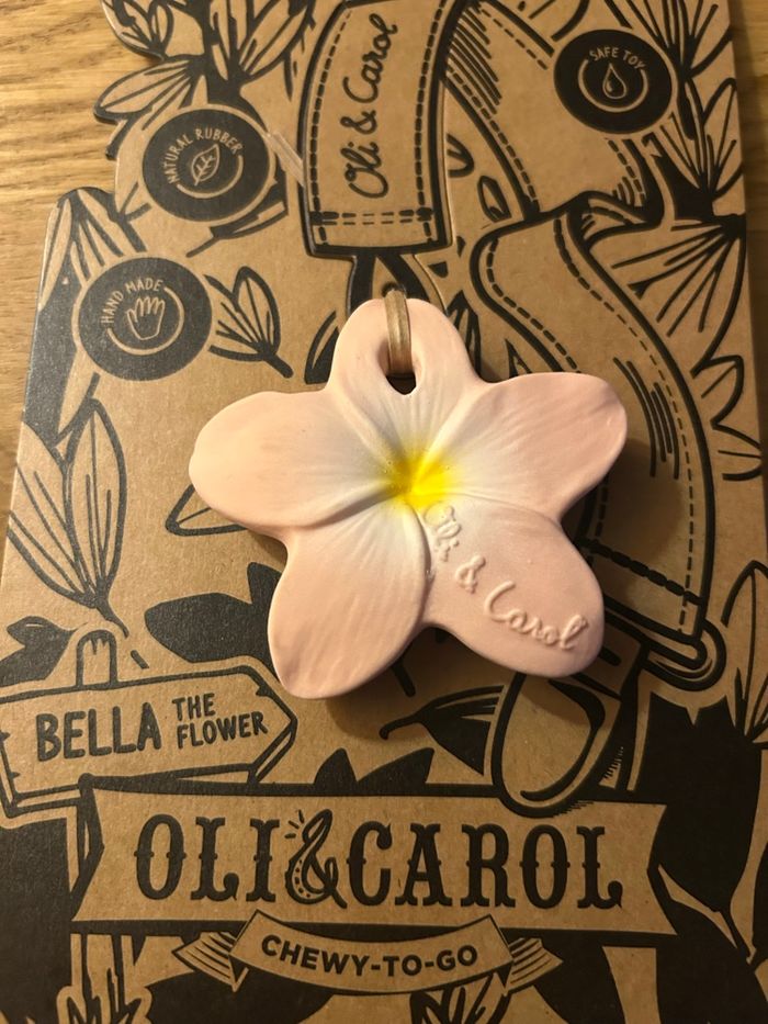Jouet de dentition  - Bella la fleur  - Oli & Carol - photo numéro 2