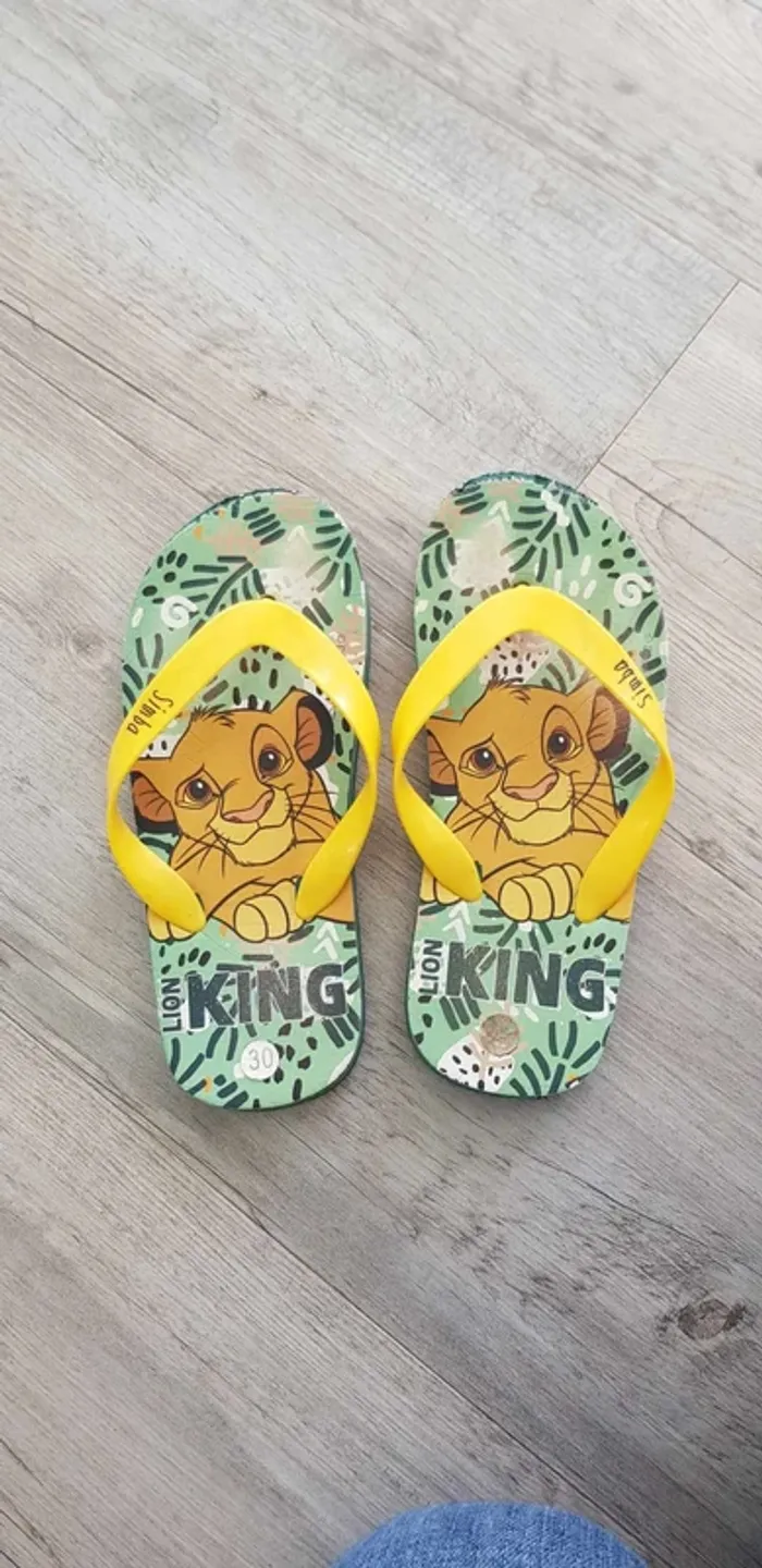 Tong Le roi lion