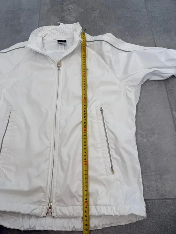 Veste de sport Nike Clima fit femme blanche logo brodé taille M - photo numéro 11