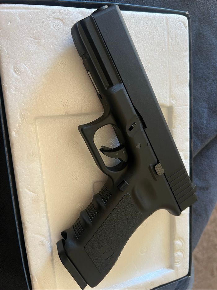 Glock 17 nouveau - photo numéro 2