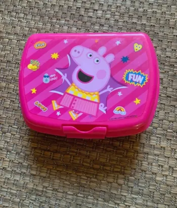 Boîte à goûter peppa pig neuve