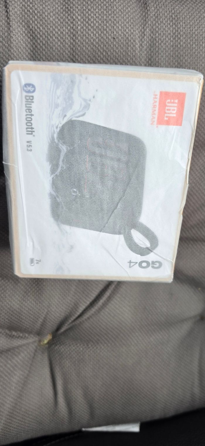 Enceinte jbl go 4 - photo numéro 1