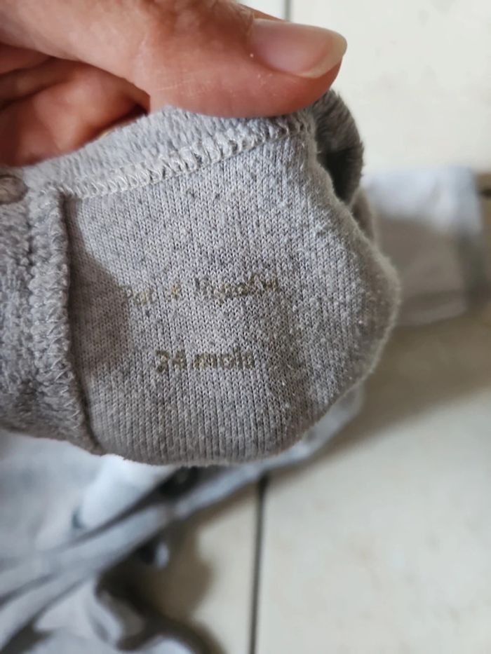 Pyjama grenouillère 24 mois - photo numéro 2