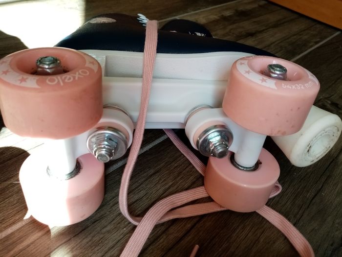 Ensemble patins à roulettes et accessoires de protection - photo numéro 5