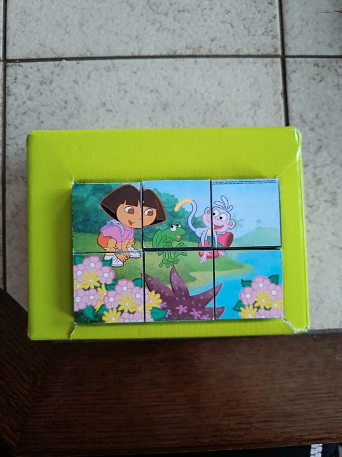2€ Puzzle cubes 6 faces Dora l'exploratrice - Y2K 2004 - photo numéro 2