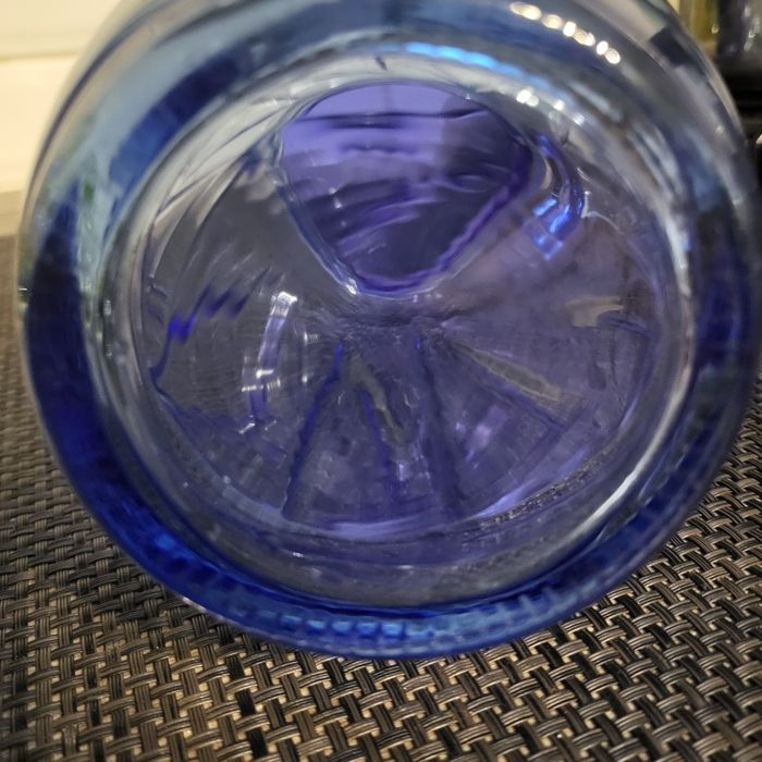 Pichet avec son bouchon - photo numéro 5