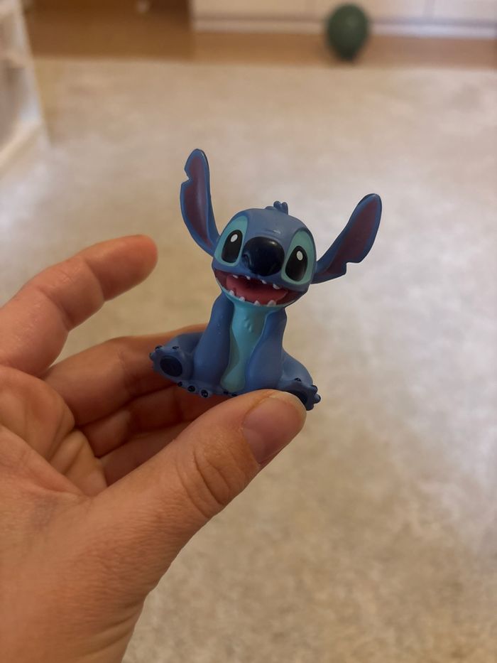 Lot tonies Disney stich encanto coco - photo numéro 4