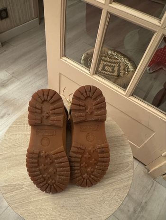 Bottines à lacets Timberland taille 36 (valeur 120€) - photo numéro 5
