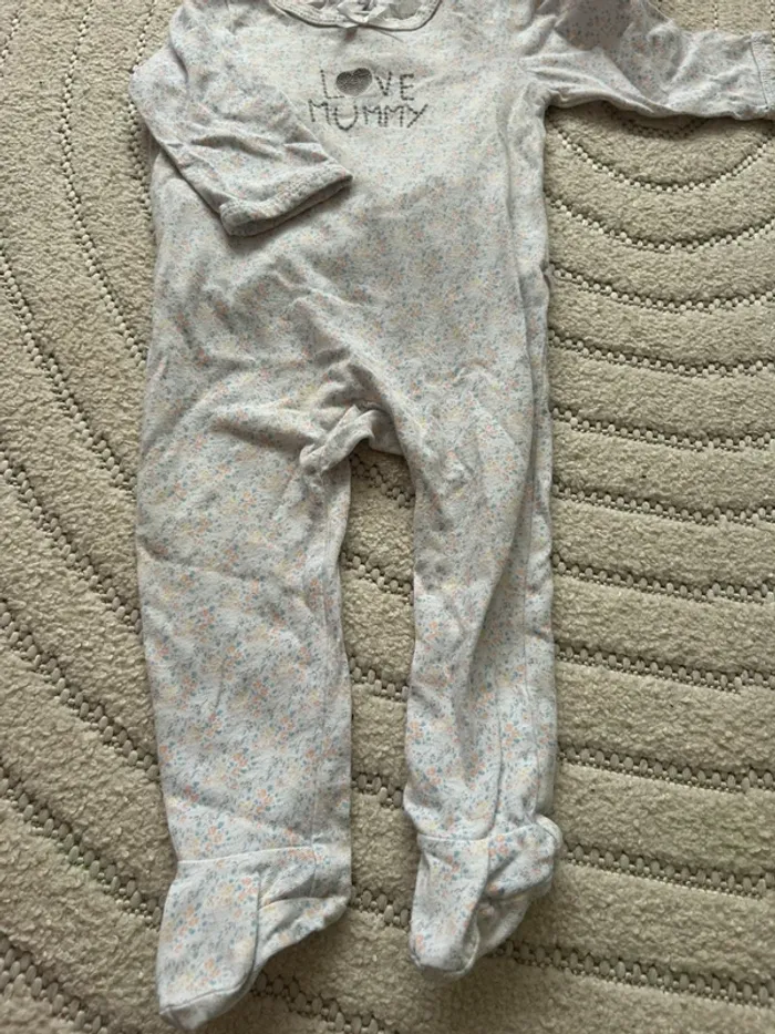 Pyjama fin - photo numéro 3