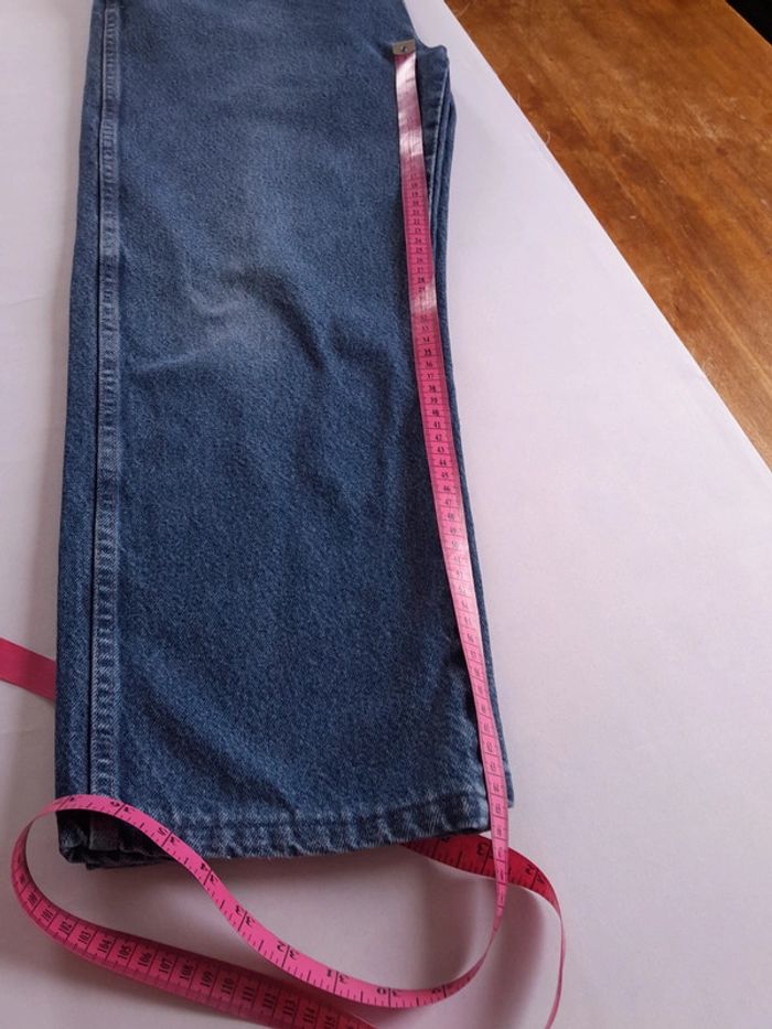 Jean wrangler court et large 36×29 - photo numéro 8