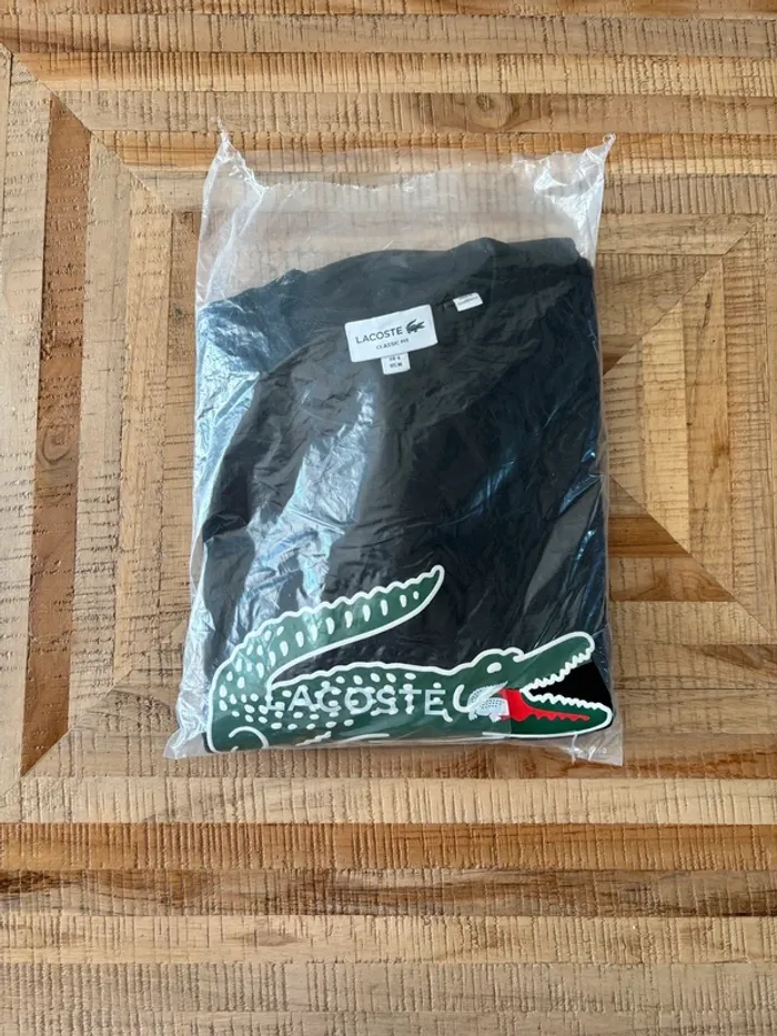 Sweat Lacoste neuf - photo numéro 6