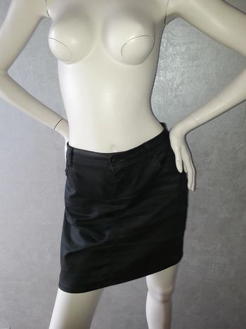 jupe droite noire effet enduit camaïeu taille 40