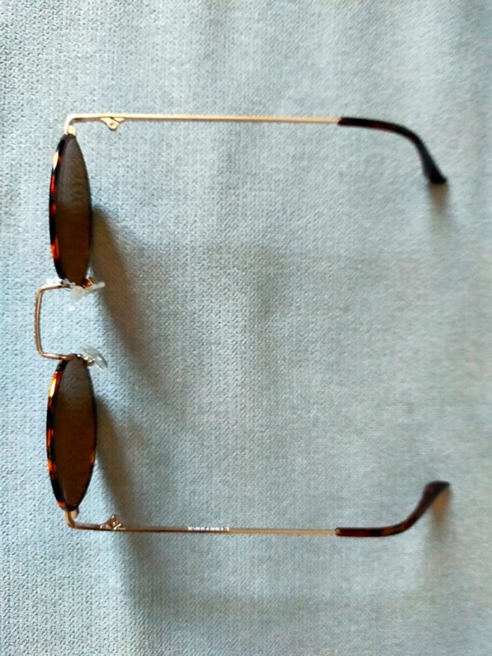 Lunettes de soleil rondes - Tendance vintage - photo numéro 3