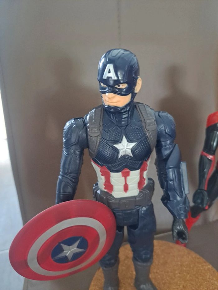 Lot de figurines Spiderman et Captain America - photo numéro 2
