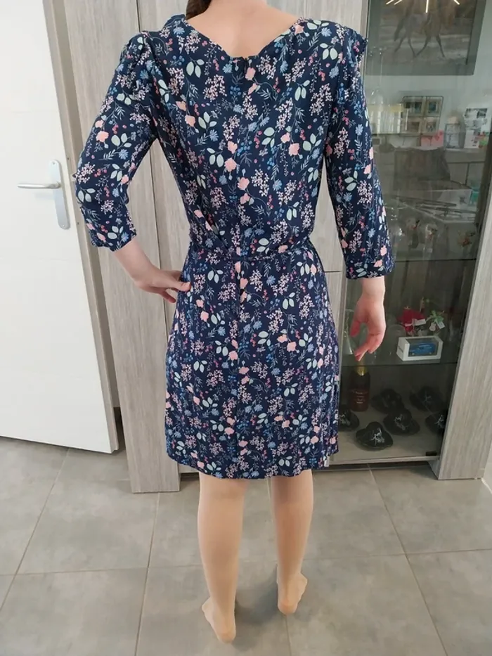 Robe yessica 42 - photo numéro 2