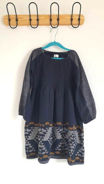 Robe bleu marine ZY girl taille 7/8 ans