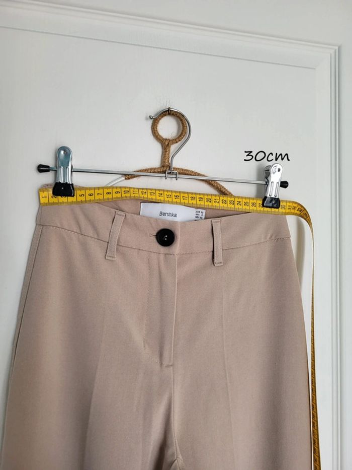 Pantalon taille haute large évasé Bershka taille 32 - photo numéro 3