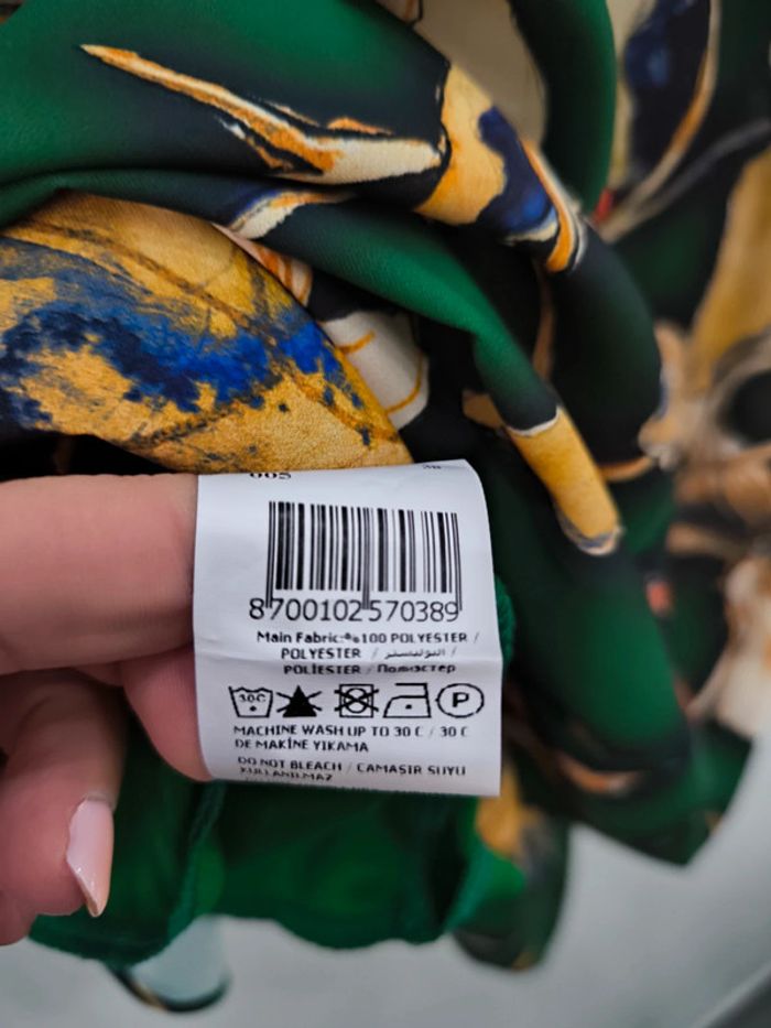 Robe florale Joymiss Taille 38 Neuve avec étiquette - photo numéro 5