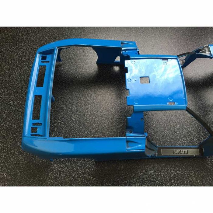 Carcasse coque burago pièce détachée bugatti EB110 1991 1/18 1/18e - photo numéro 6