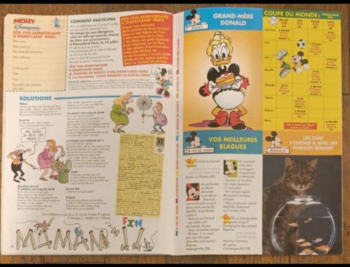 Ancien journal de mickey cadeau panneau affichage coupe du monde 1998 N°2398 de 1998 vintage - photo numéro 9