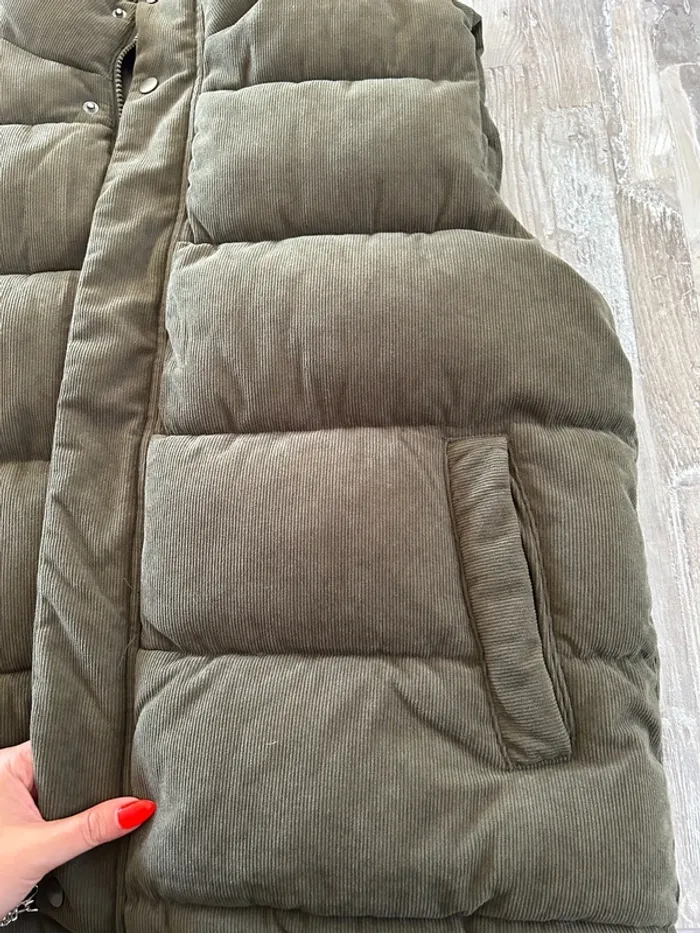 Doudoune courte Kiabi T40/42 - photo numéro 3