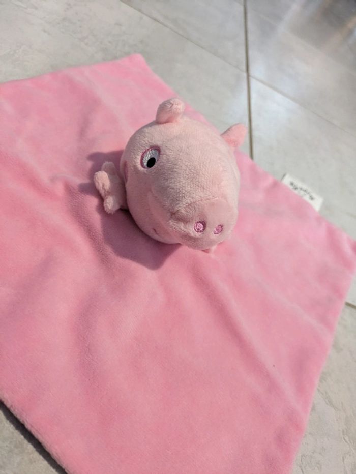 Doudou Peppa Pig